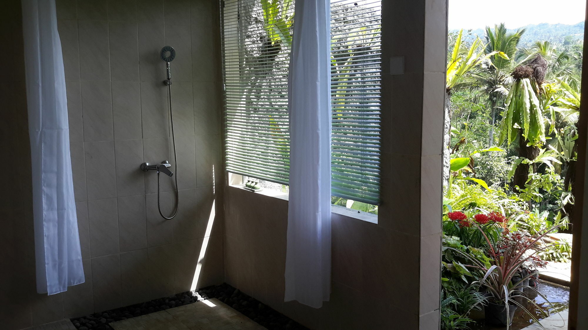 The Aura Shanti Retreat Baturiti Ngoại thất bức ảnh